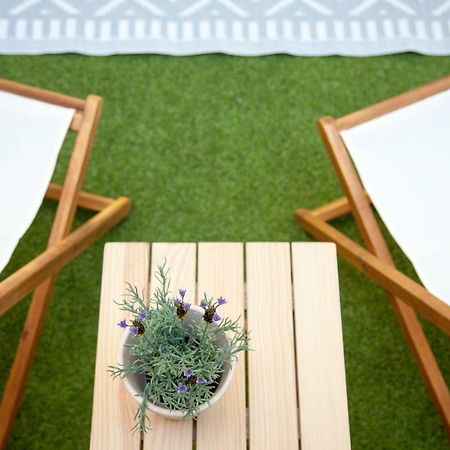 Renovated Apart With Private Courtyard, By Timecooler Lisboa Extérieur photo