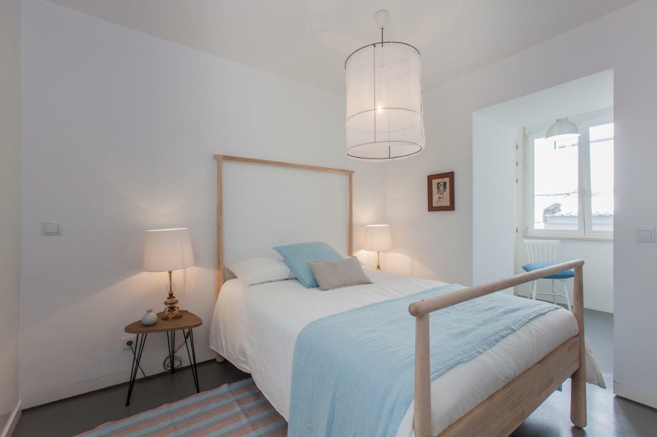 Renovated Apart With Private Courtyard, By Timecooler Lisboa Extérieur photo
