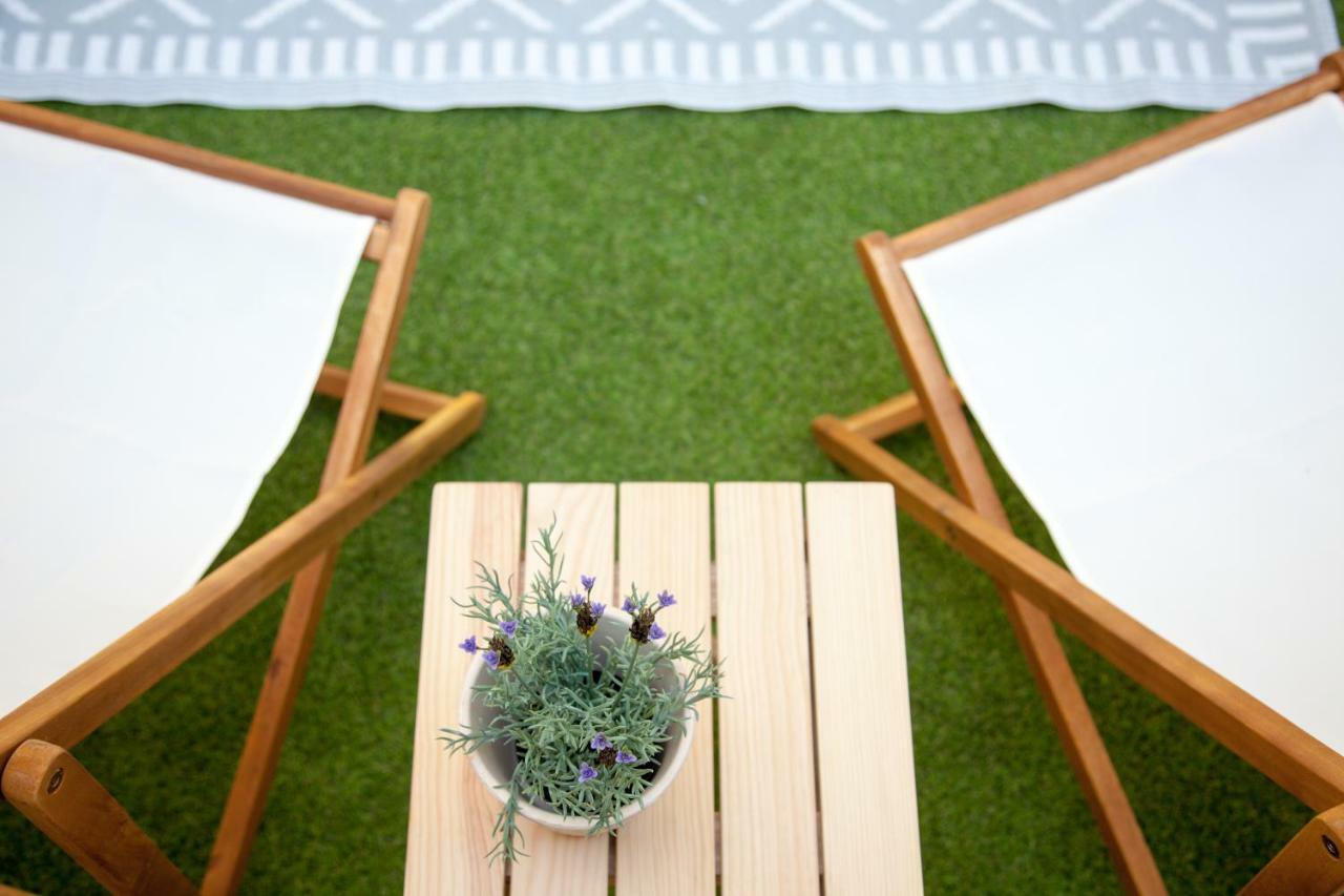 Renovated Apart With Private Courtyard, By Timecooler Lisboa Extérieur photo