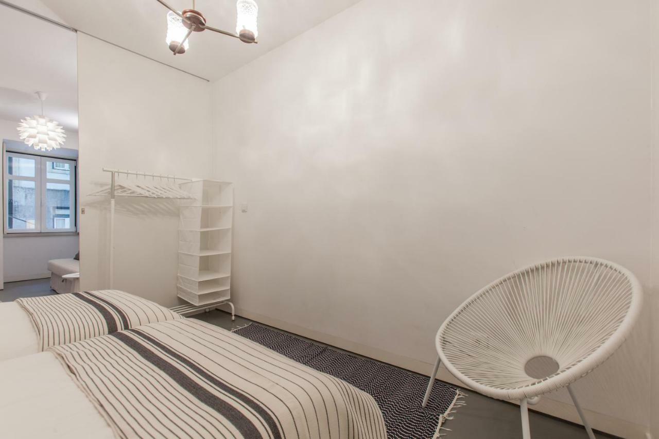 Renovated Apart With Private Courtyard, By Timecooler Lisboa Extérieur photo